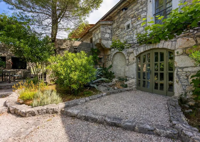 Menta 1 - Indigenous Stone House By Guide Malinska