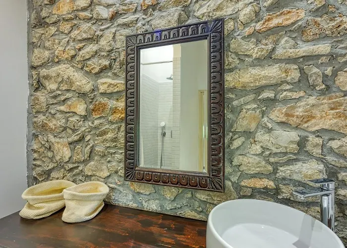 Menta 1 - Indigenous Stone House By Guide * Malinska